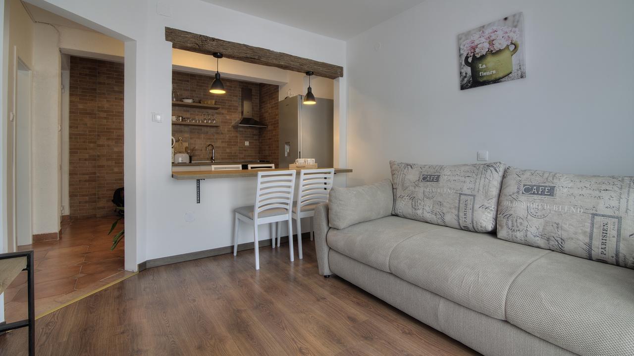 Apartments Lola Senj  Zewnętrze zdjęcie