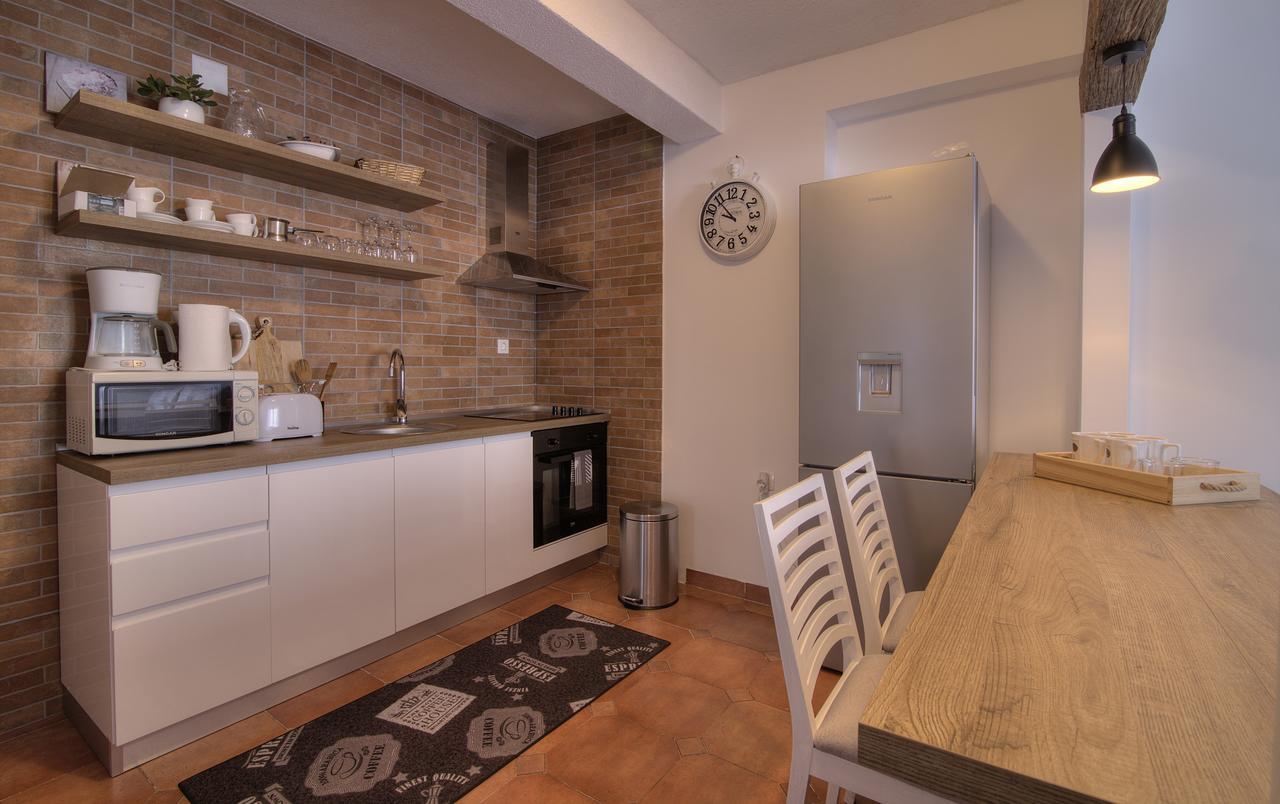 Apartments Lola Senj  Zewnętrze zdjęcie