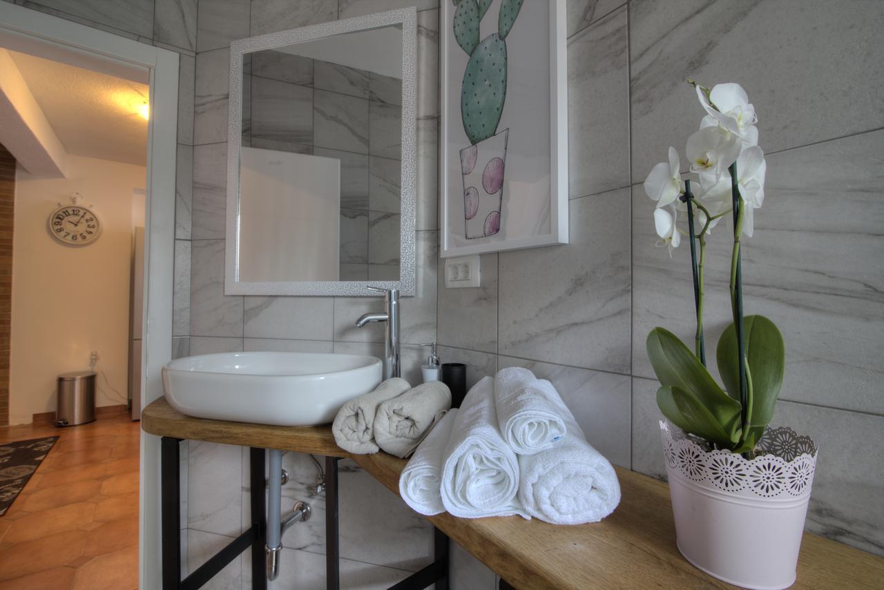 Apartments Lola Senj  Zewnętrze zdjęcie