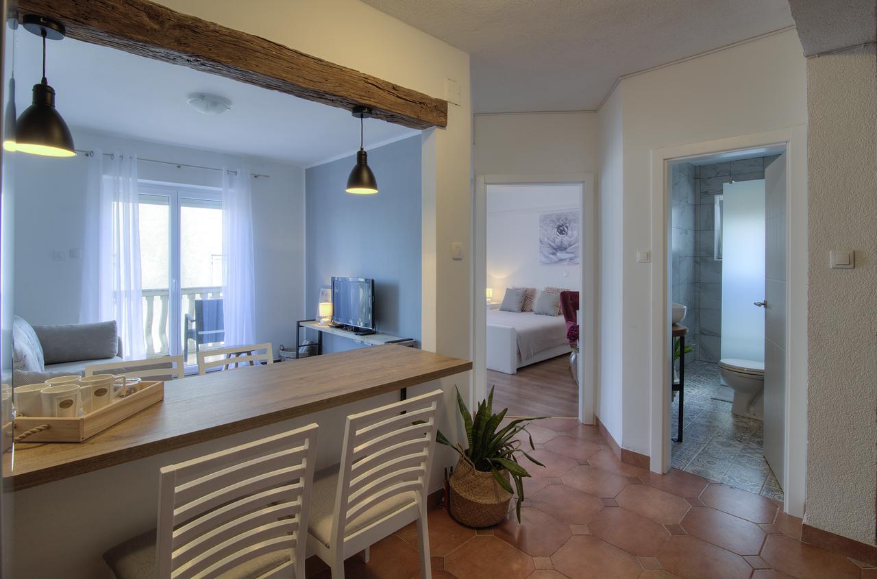 Apartments Lola Senj  Zewnętrze zdjęcie