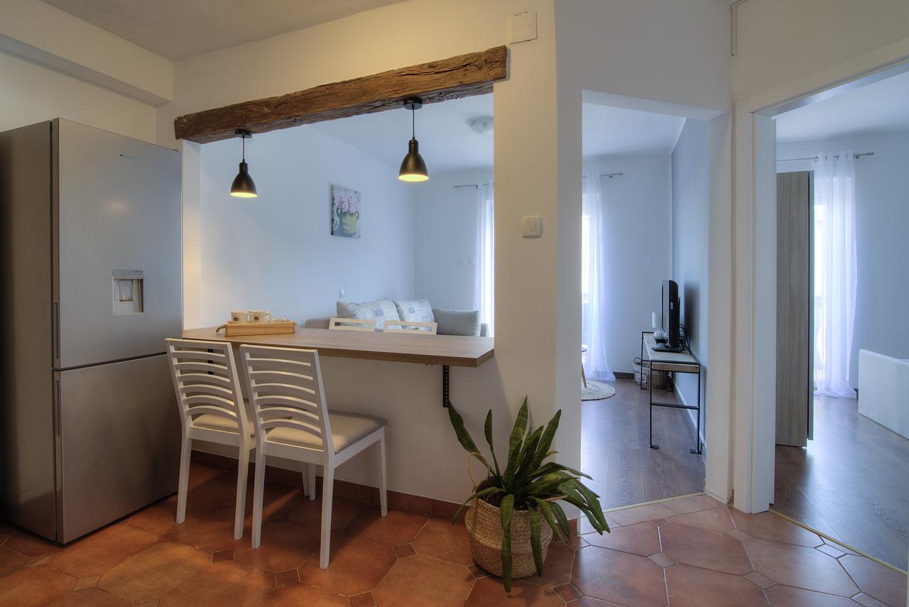 Apartments Lola Senj  Zewnętrze zdjęcie