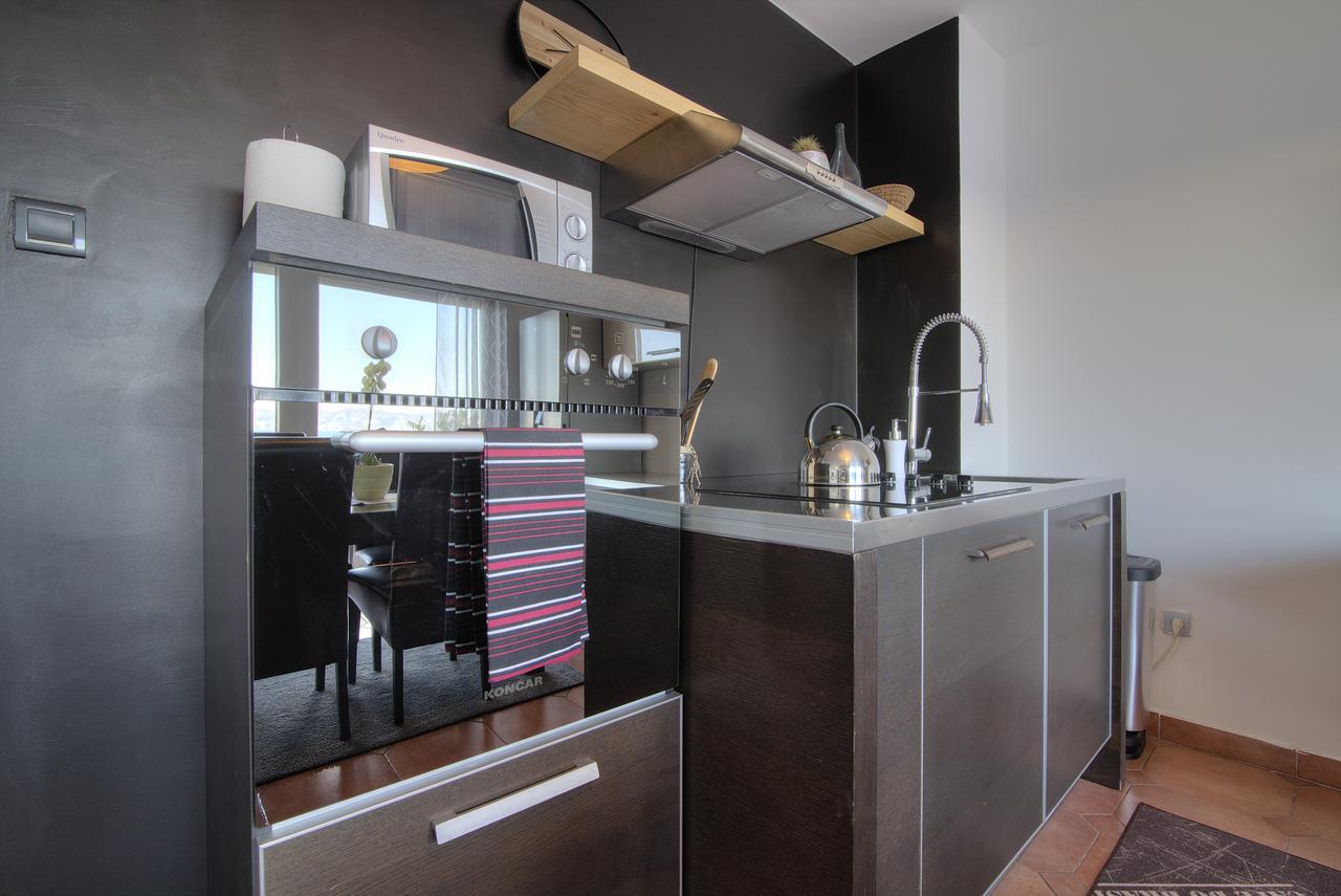 Apartments Lola Senj  Zewnętrze zdjęcie