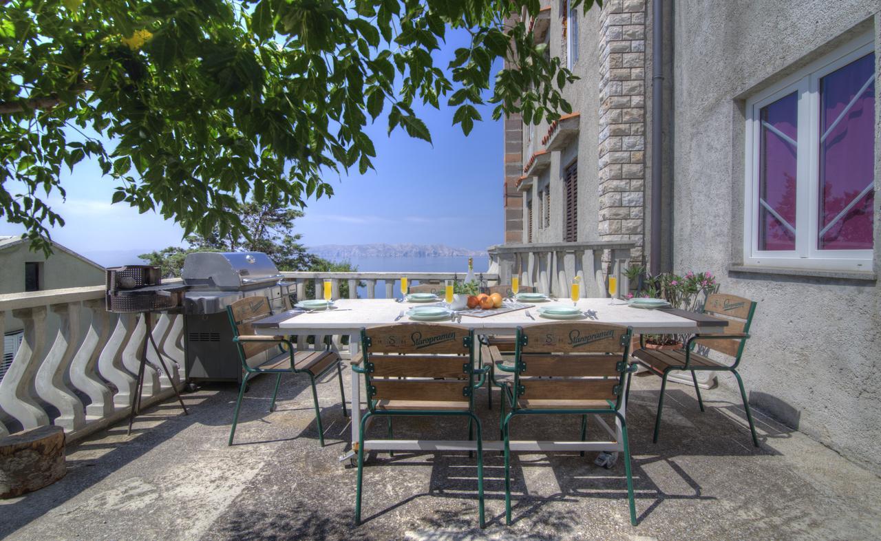 Apartments Lola Senj  Zewnętrze zdjęcie